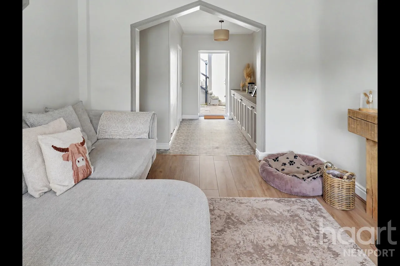 Gwyddon Road, Newport, NP11, photo 8