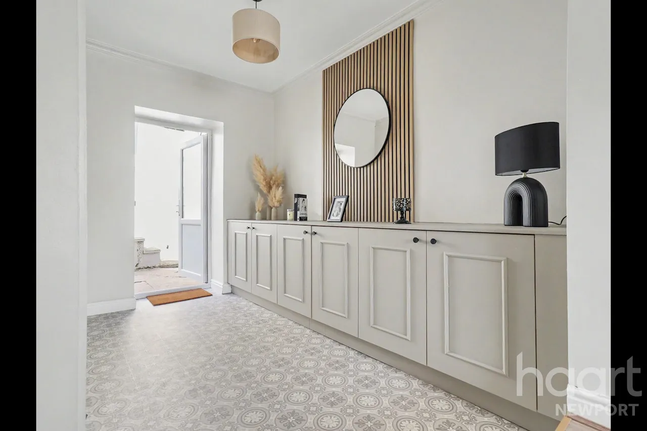 Gwyddon Road, Newport, NP11, photo 6