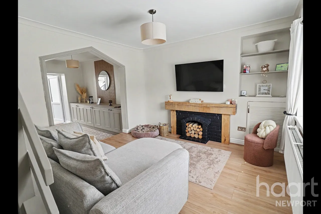 Gwyddon Road, Newport, NP11, photo 7