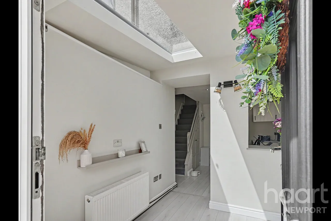 Gwyddon Road, Newport, NP11, photo 10