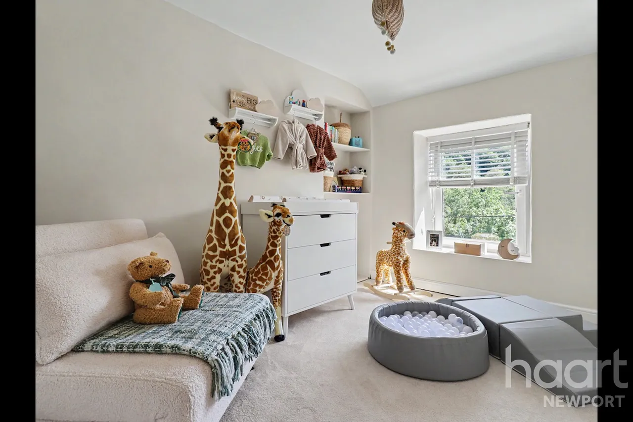 Gwyddon Road, Newport, NP11, photo 17