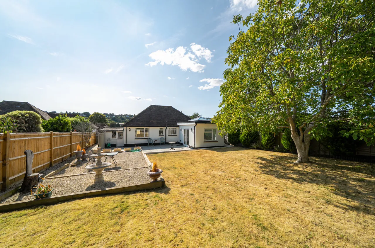 Cissbury Gardens, Findon Valley, BN14, photo 13