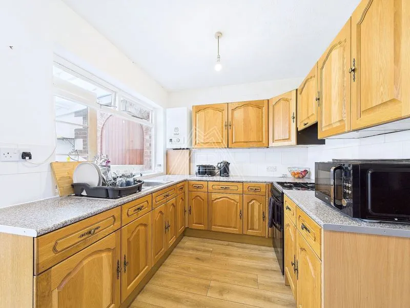 Lowlands Road, Aveley, RM15, photo 8