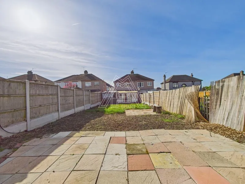 Lowlands Road, Aveley, RM15, photo 20