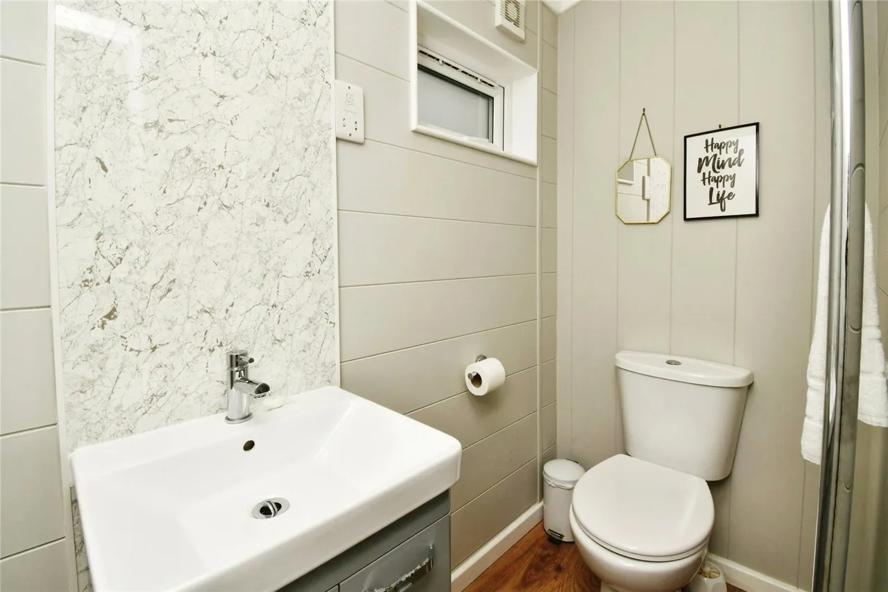 Fishguard Bay Resort, SA65, photo 12