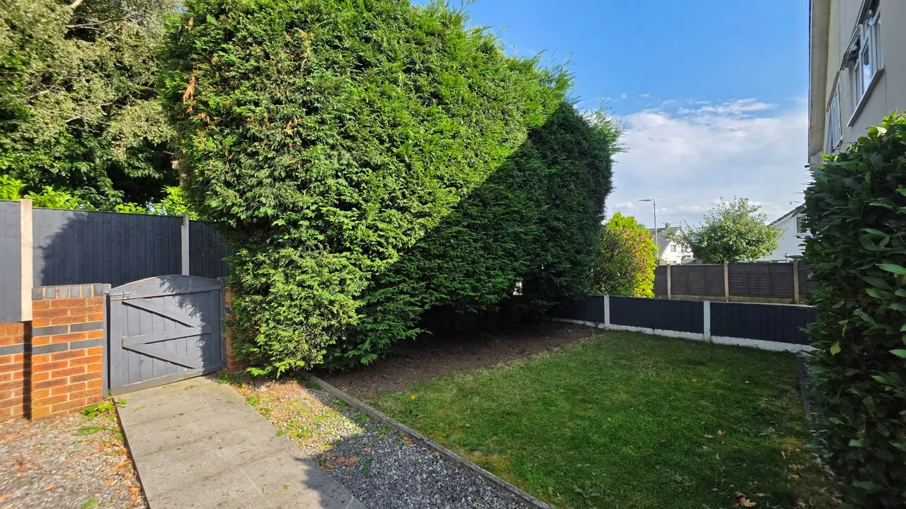 Southover, Westhoughton, BL5, photo 5
