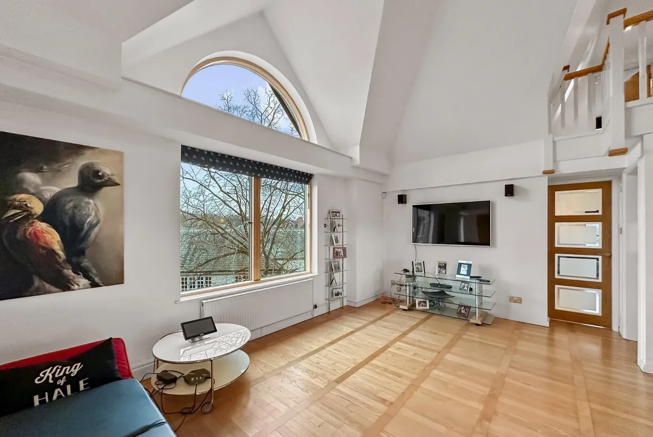 Heath Road, Hale, Cheshire WA14 2XQ, photo 9