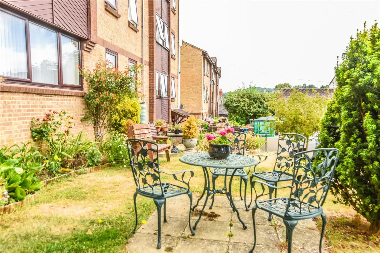 Champions Court, Dursley, GL11, photo 5