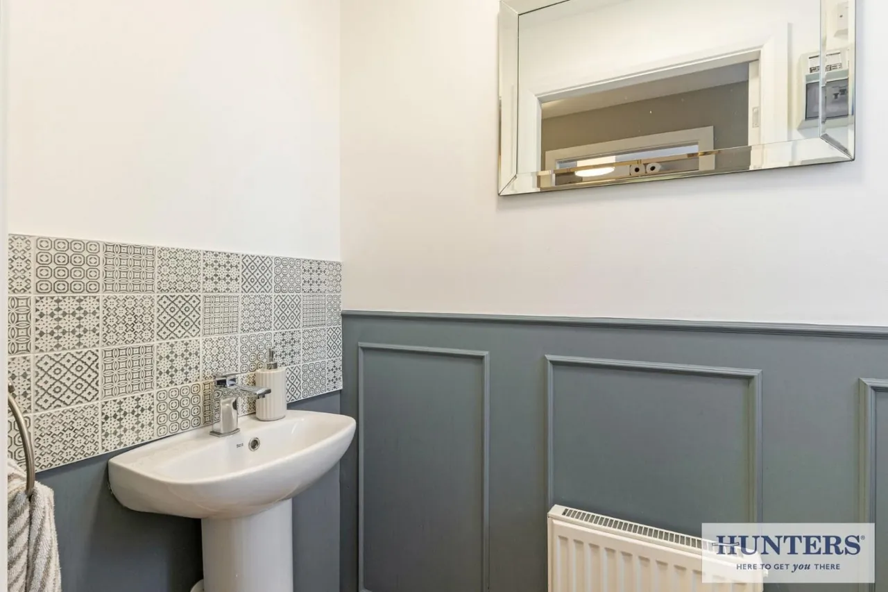 Edison Way, Guiseley, LS20, photo 9