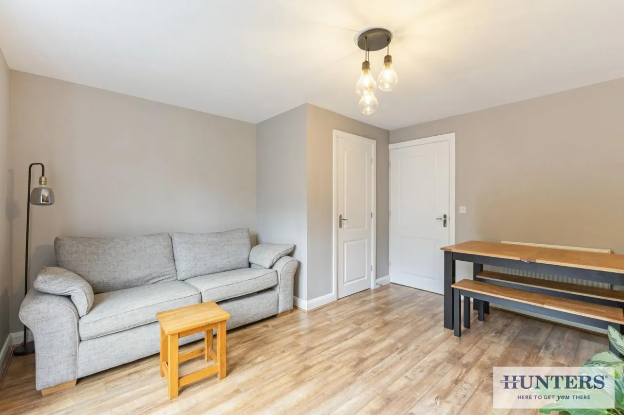 Edison Way, Guiseley, LS20, photo 4