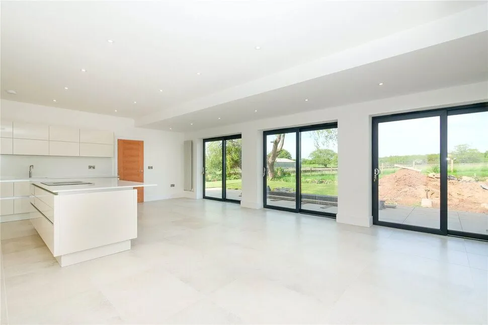 Sunhill Drive, Baildon, West Yorkshire, BD17, photo 3