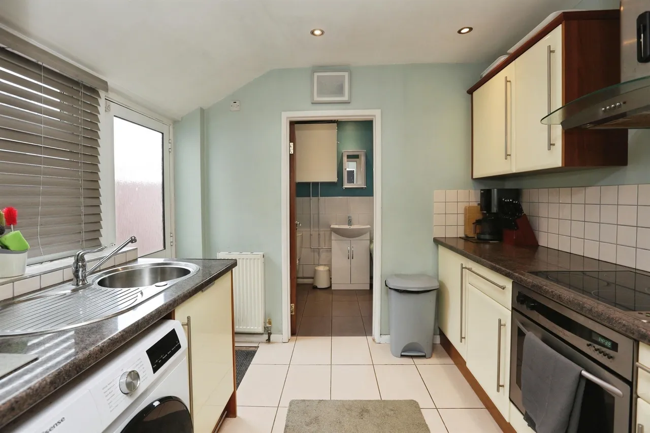Avery Lane, Gosport, PO12, photo 10
