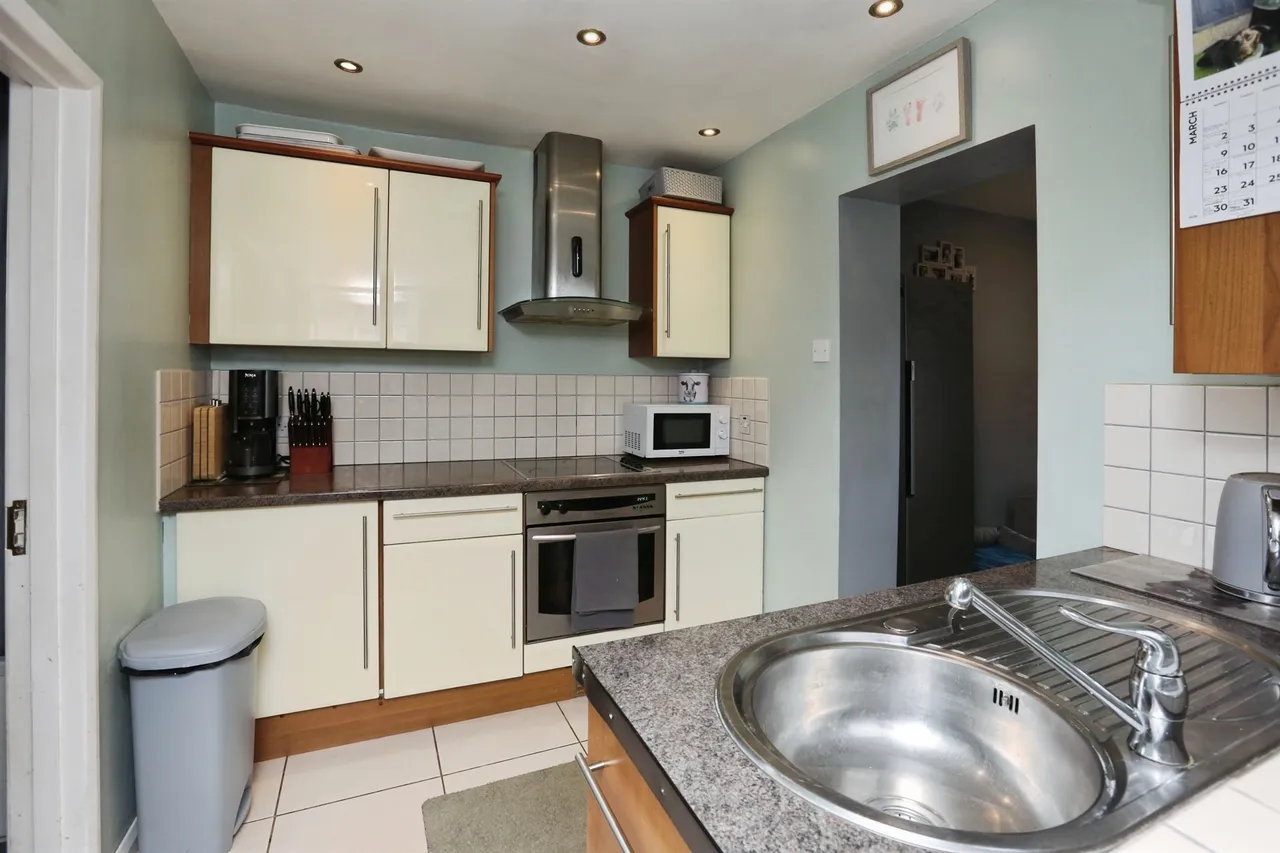 Avery Lane, Gosport, PO12, photo 9