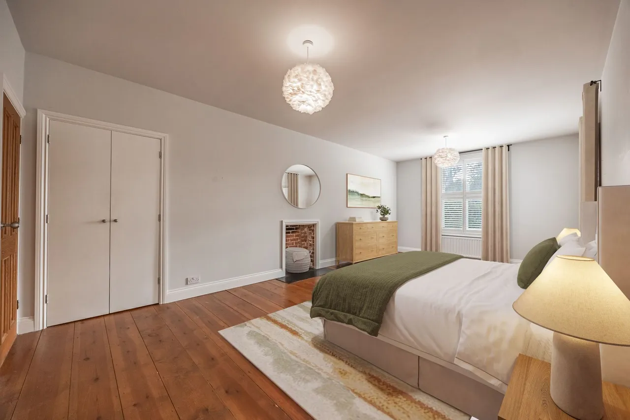 Beautifully Refurbished Early Ninetee, photo 10