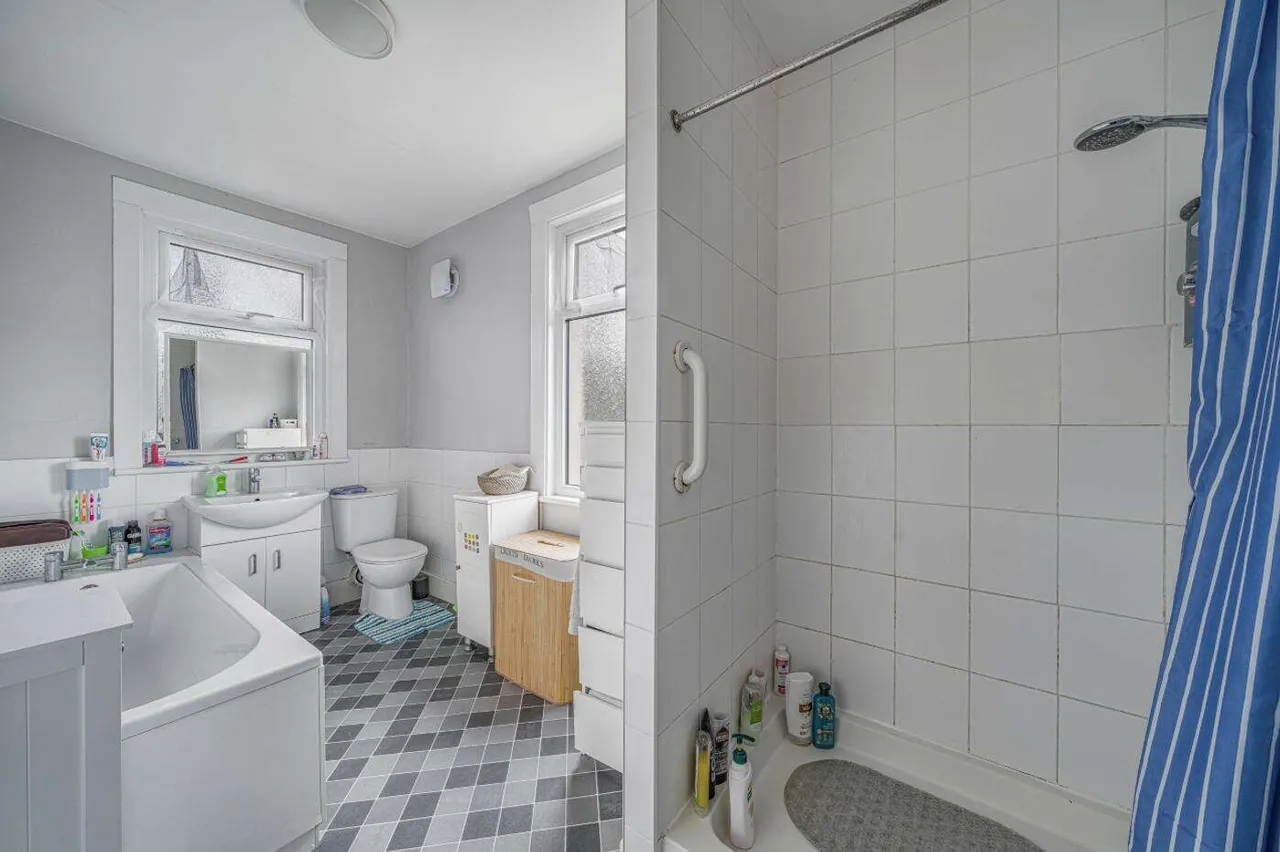 The Brent, Dartford, DA1, photo 16