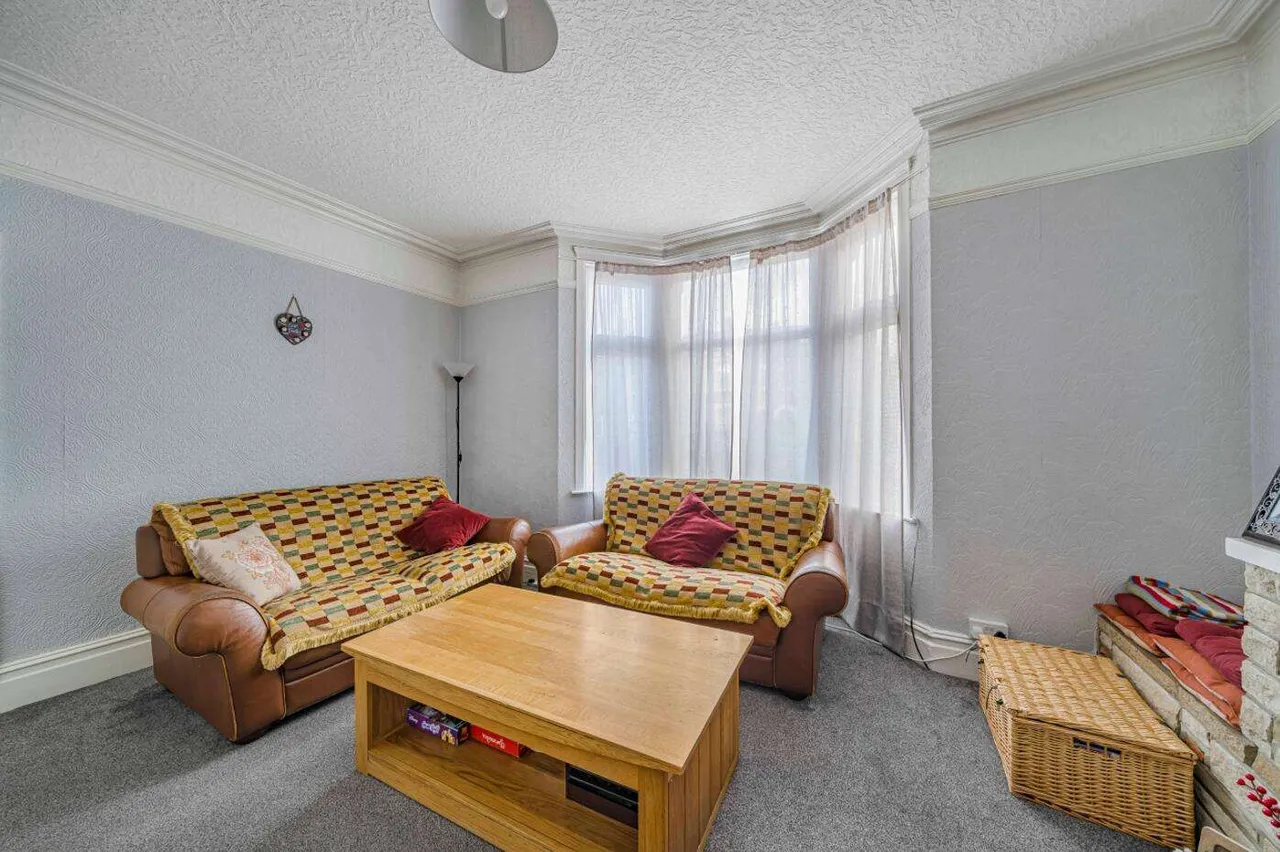 The Brent, Dartford, DA1, photo 3