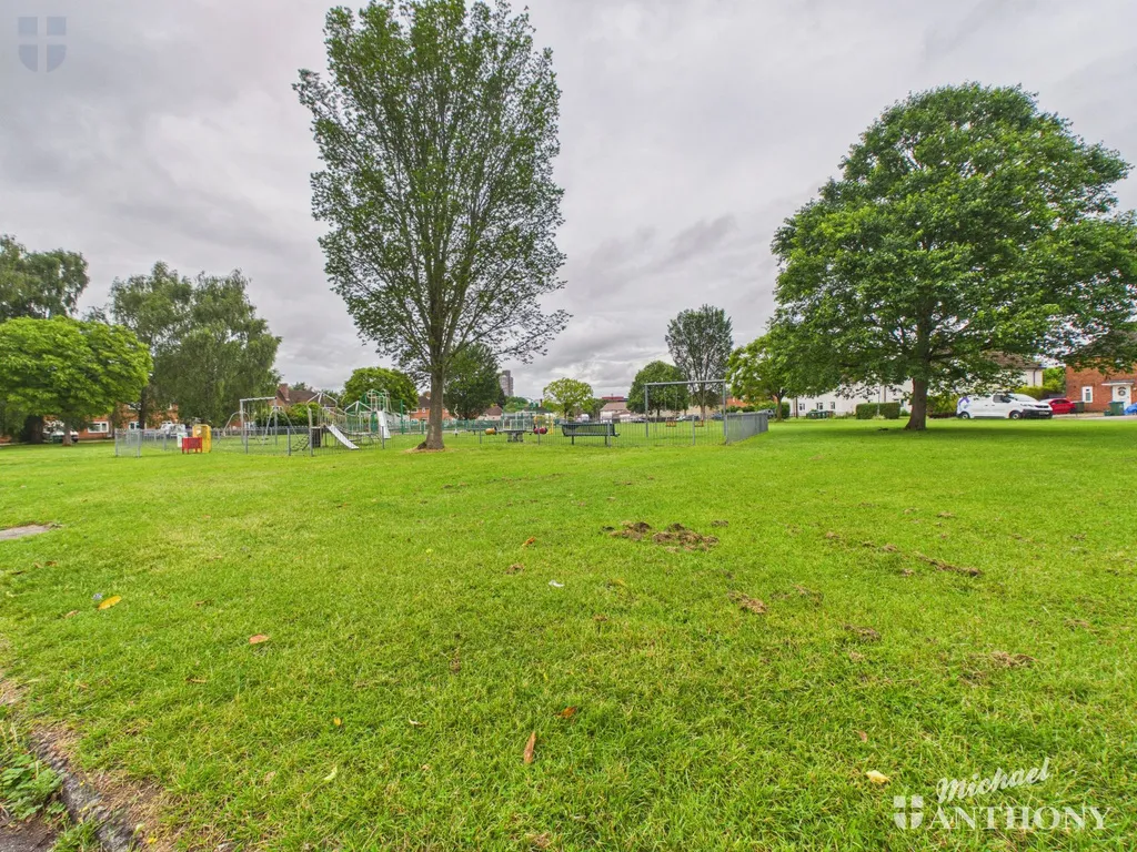 Prebendal Avenue, Aylesbury, HP21 8HY, photo 18