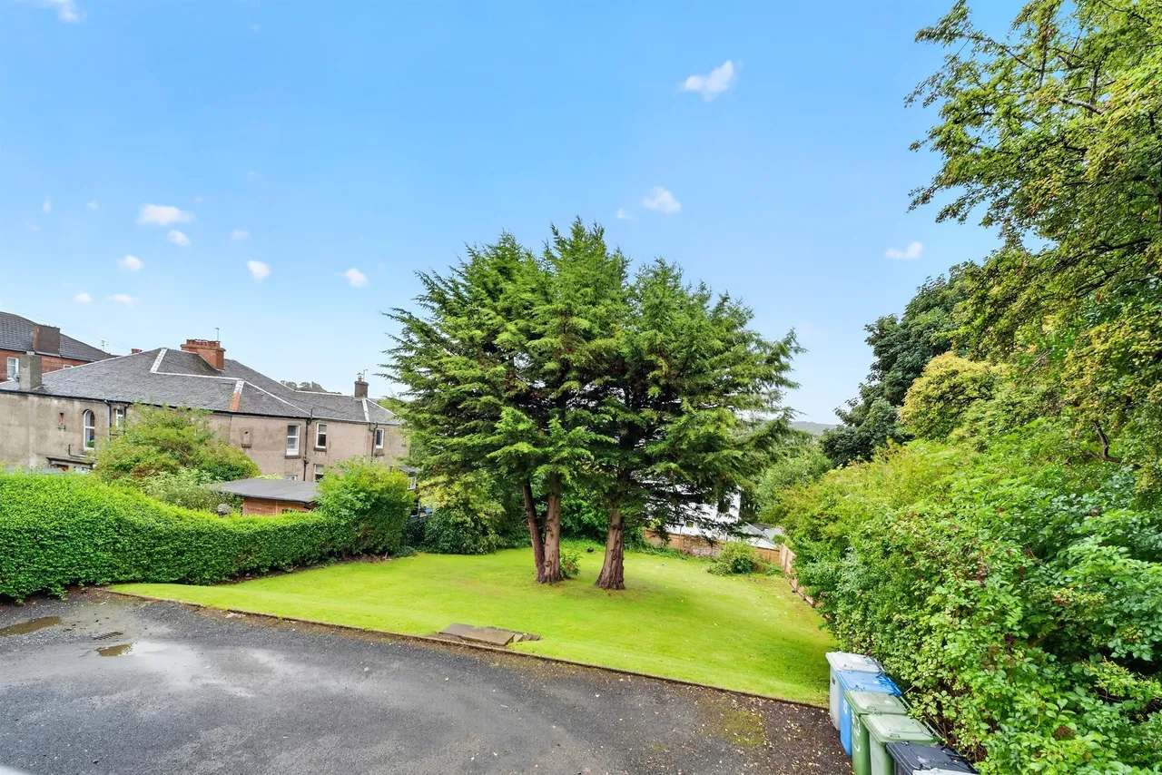 Parkhill Drive, Rutherglen, G73, photo 17