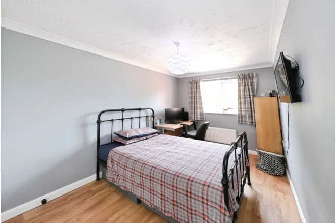 Beaumont Avenue, Southwell, NG25, photo 13