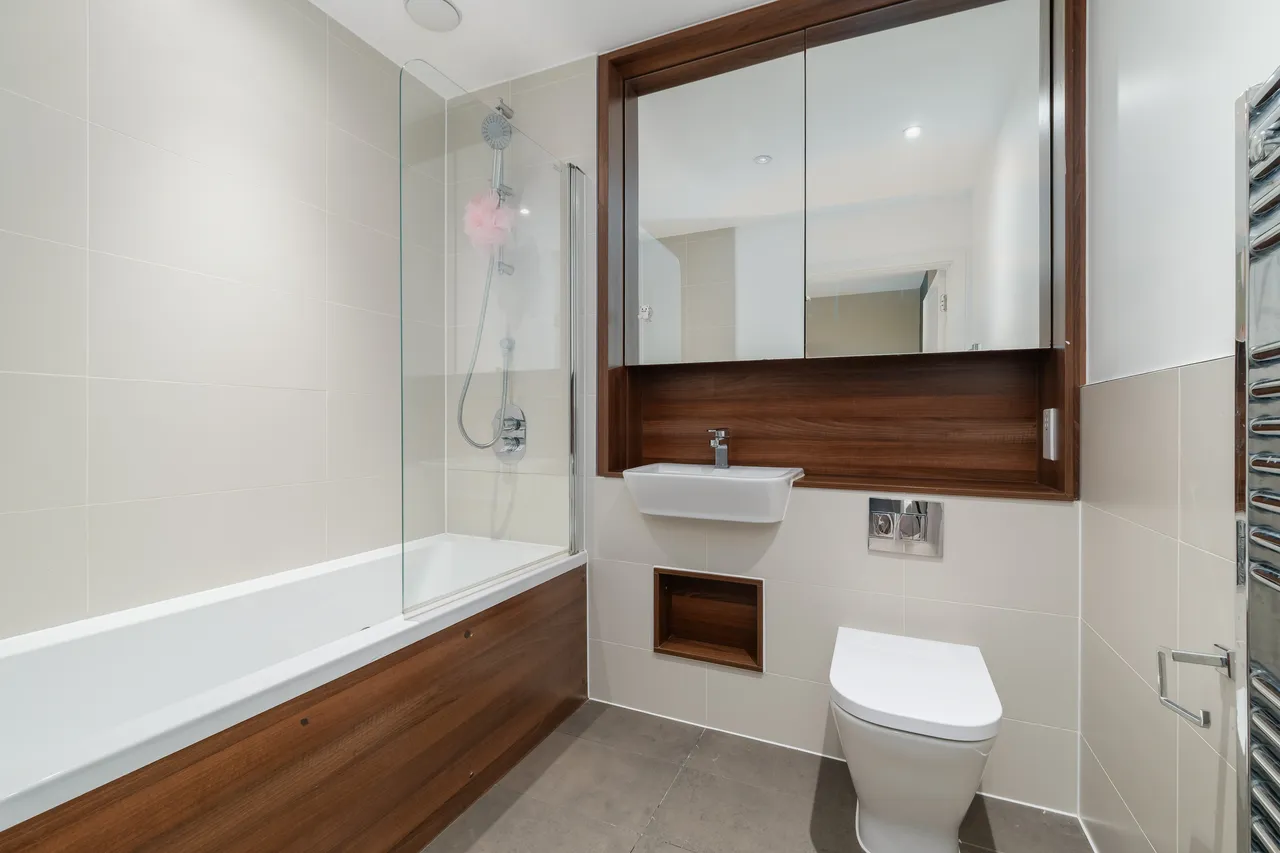 Peartree Way, London, SE10, photo 5