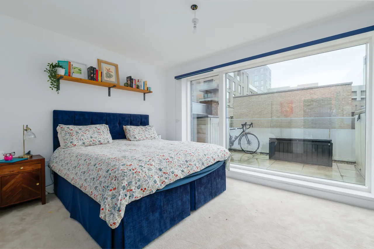 Peartree Way, London, SE10, photo 6