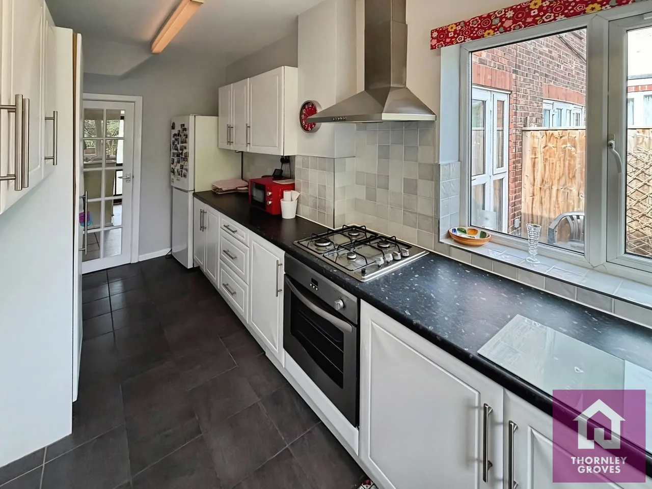 Canal Bank, Monton, M30, photo 7