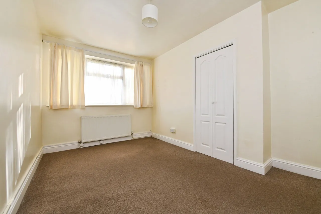 Woodland Avenue, Hutton, Brentwood, Essex, CM13, photo 5