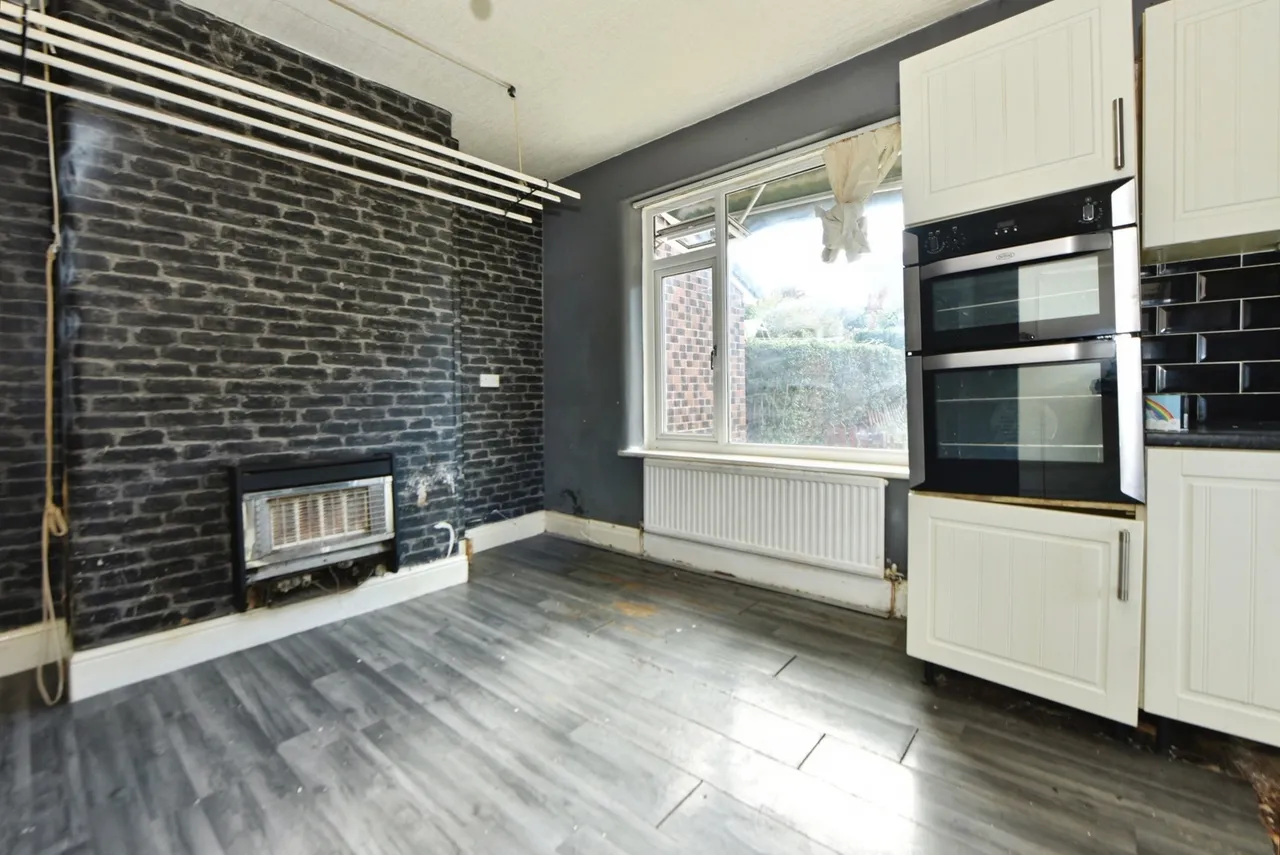 Charlesworth Road, Furness Vale, High Peak, Derbyshire, SK23, photo 3