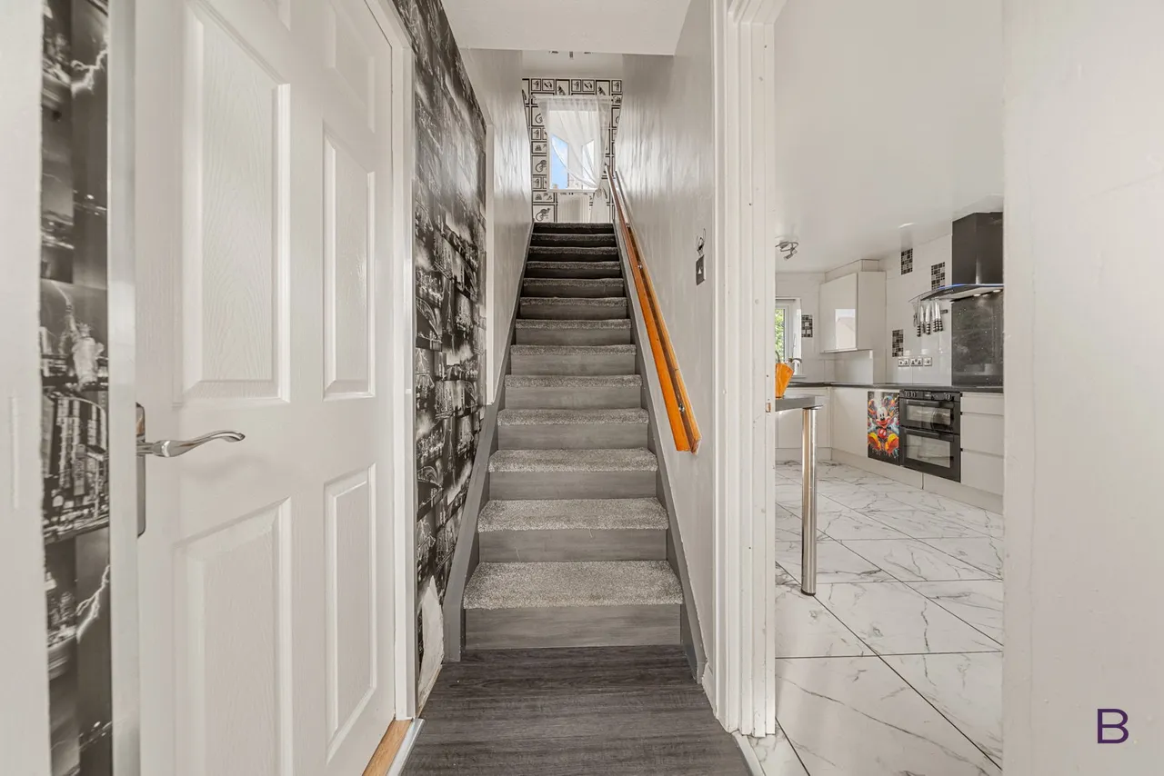Ferrand Avenue, Bradford, BD4, photo 7