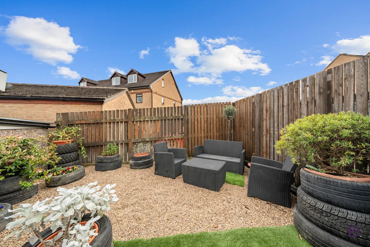 Ferrand Avenue, Bradford, BD4, photo 17