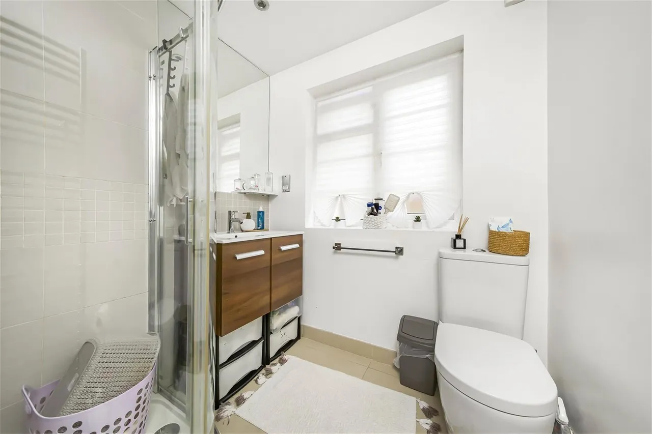 Churchview Road, Twickenham, TW2, photo 9