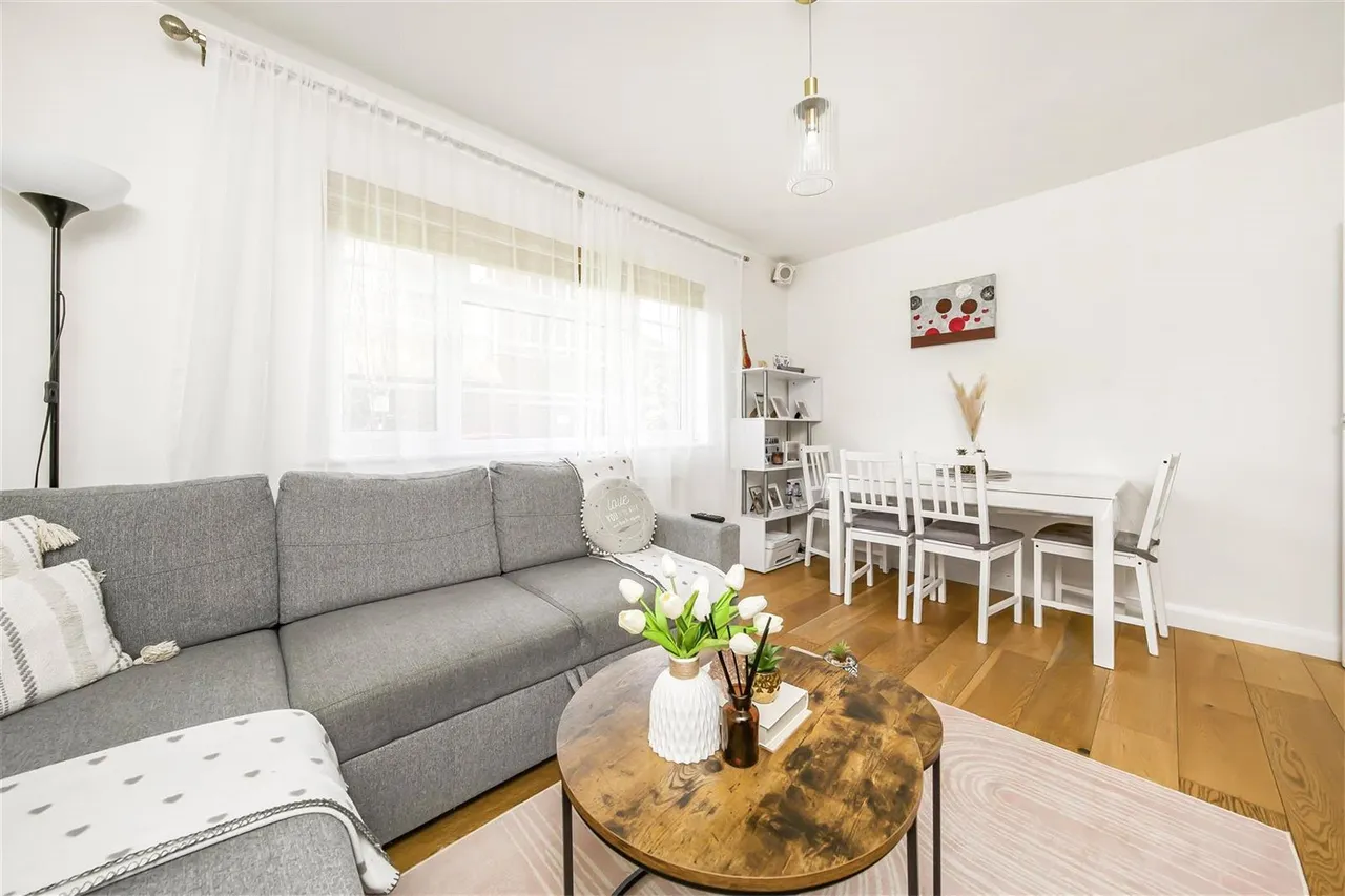 Churchview Road, Twickenham, TW2, photo 2
