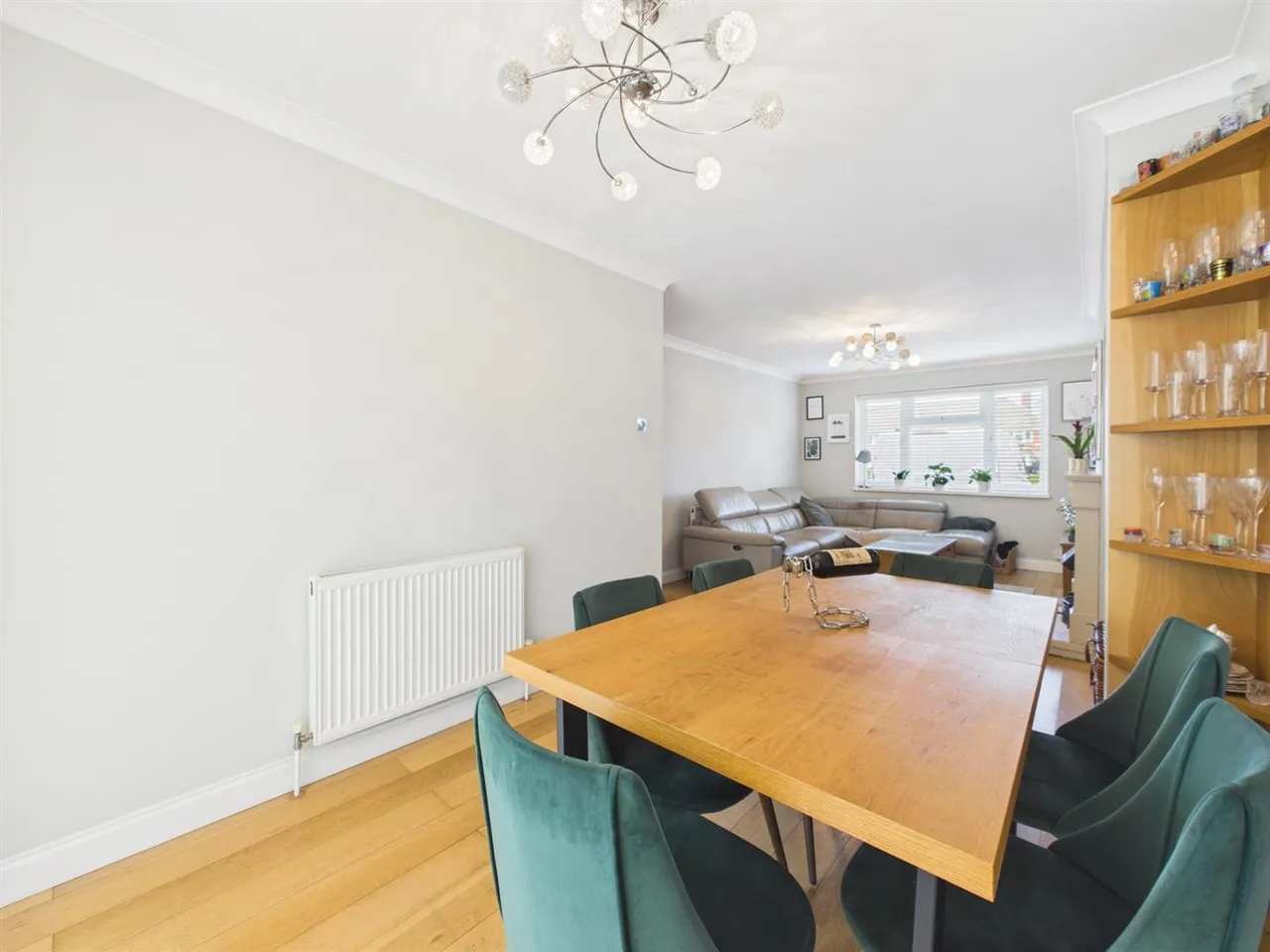 Long Drive, Ruislip, HA4, photo 4