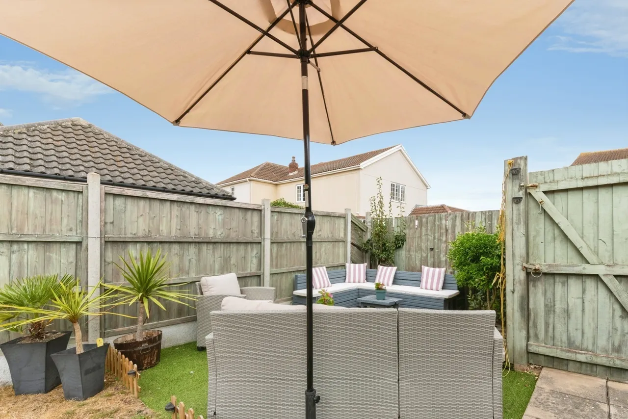 Harpers Way, Clacton-on-Sea, Essex, CO16, photo 16