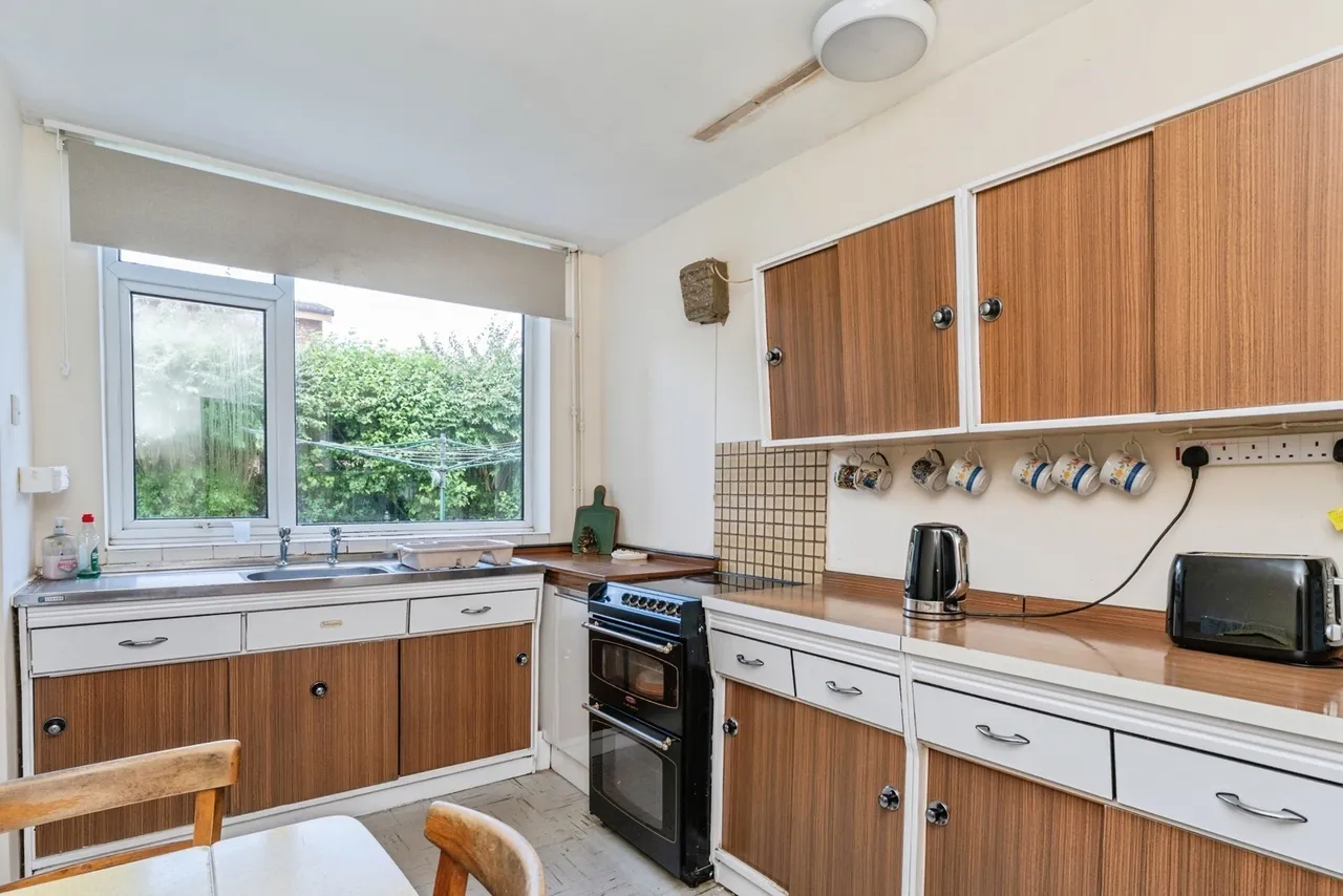 Heyfield Park Road, Little Sutton, CH66, photo 5