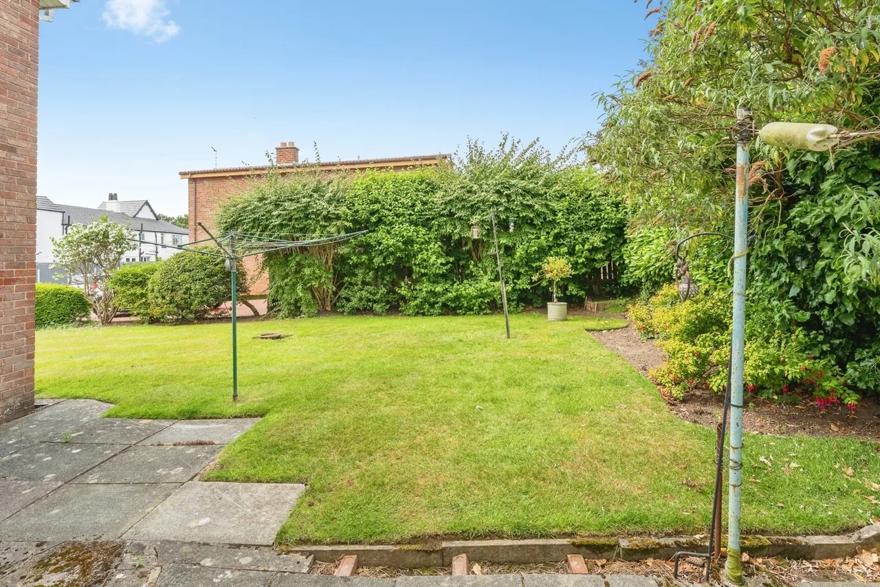 Heyfield Park Road, Little Sutton, CH66, photo 10