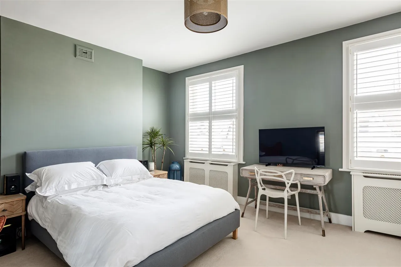 Warbeck Road, London, W12, photo 26