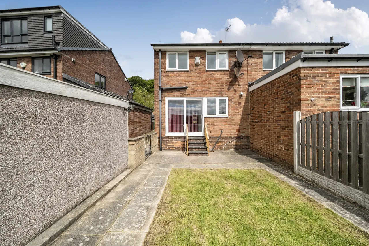 West End Drive, Horsforth, LS18, photo 18