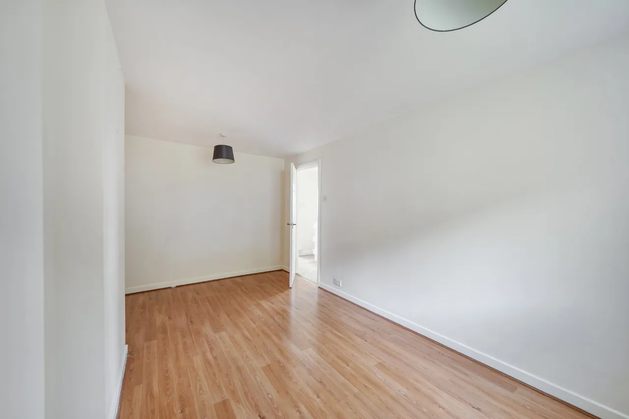 West End Drive, Horsforth, LS18, photo 11