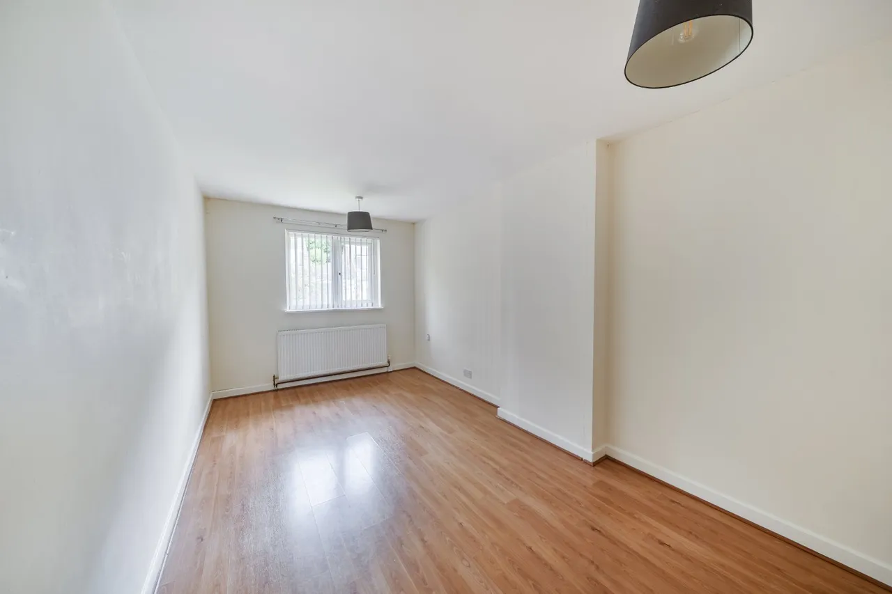 West End Drive, Horsforth, LS18, photo 10