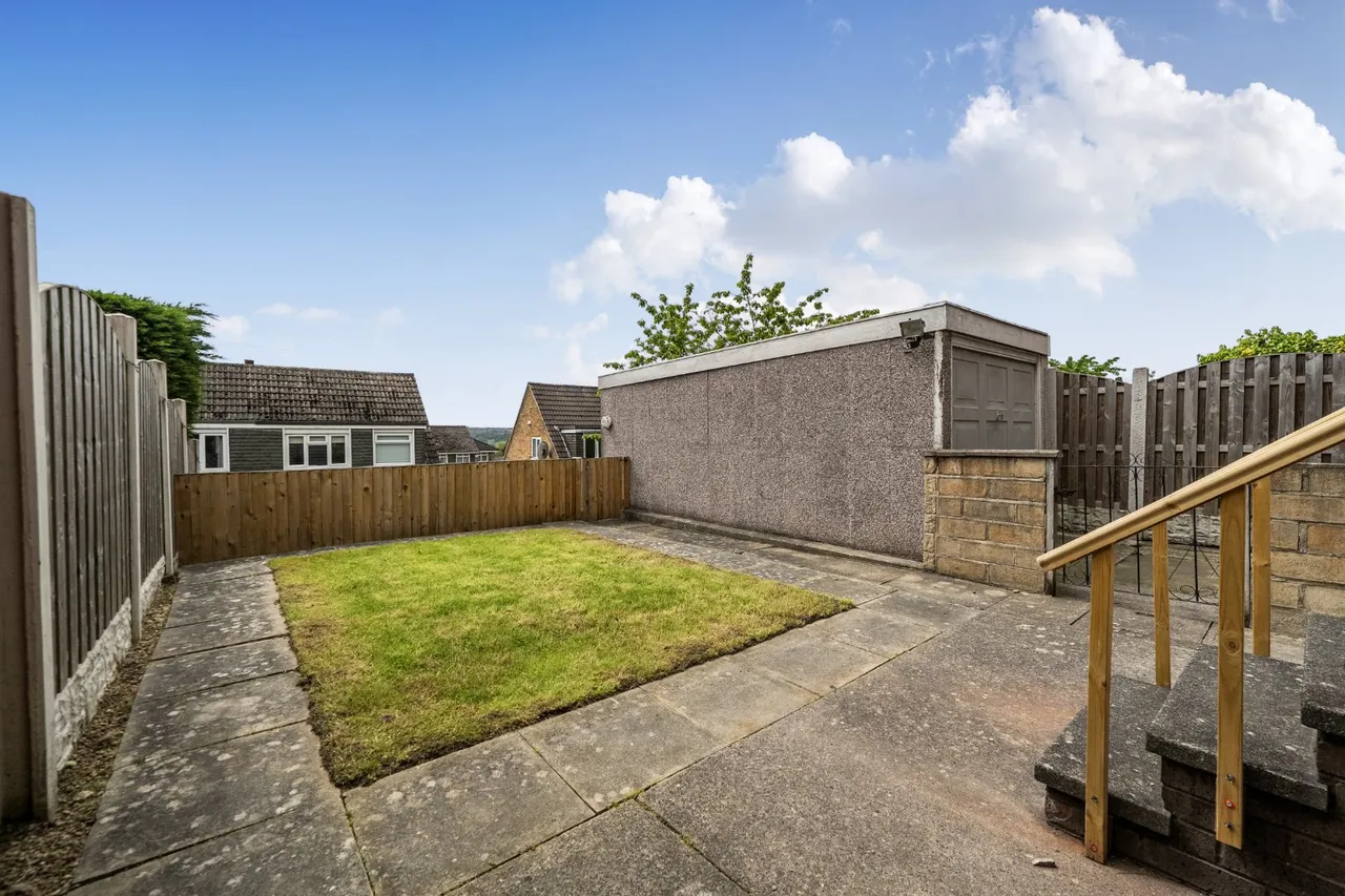 West End Drive, Horsforth, LS18, photo 14