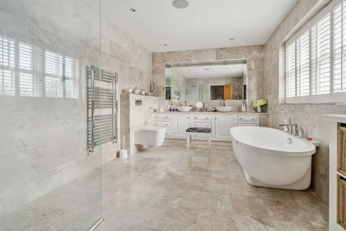 Shire Lane, Chorleywood, WD3, photo 17