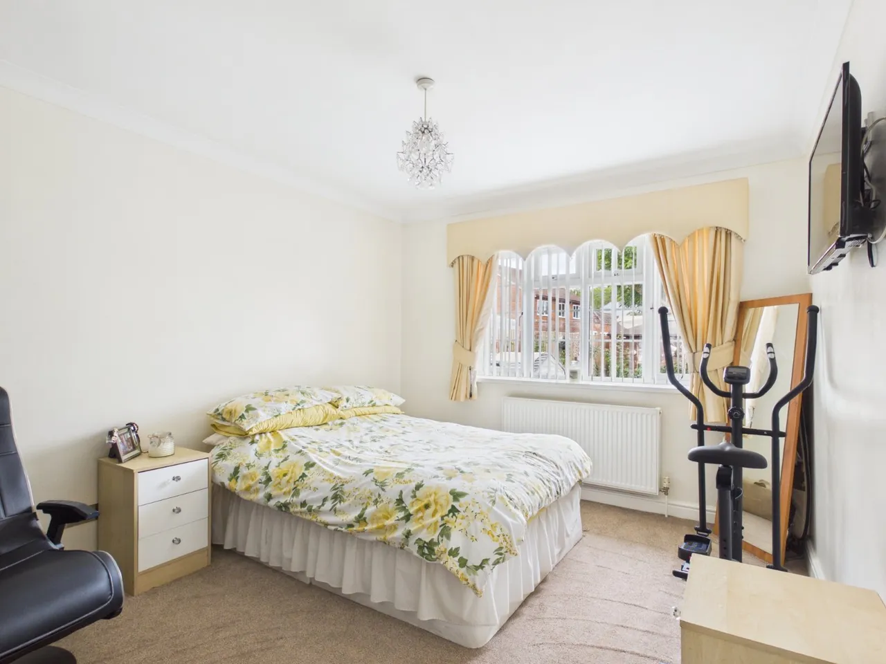Wraysbury Road, Staines-upon-Thames, TW19, photo 7