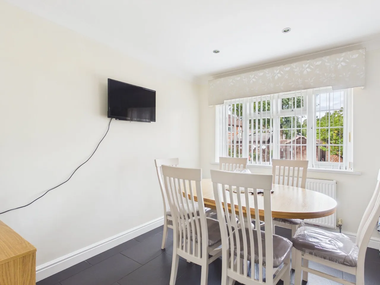 Wraysbury Road, Staines-upon-Thames, TW19, photo 6