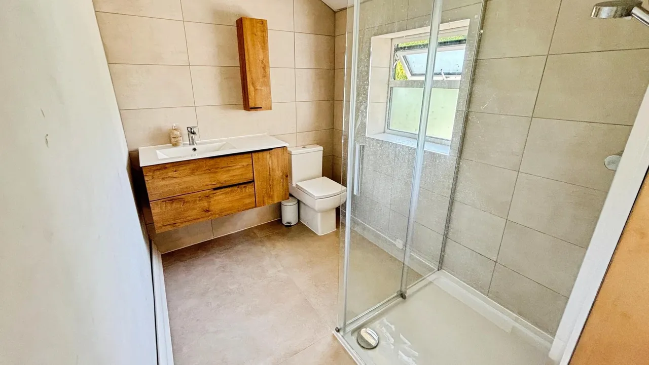 Lincoln Road, Branston, LN4, photo 16