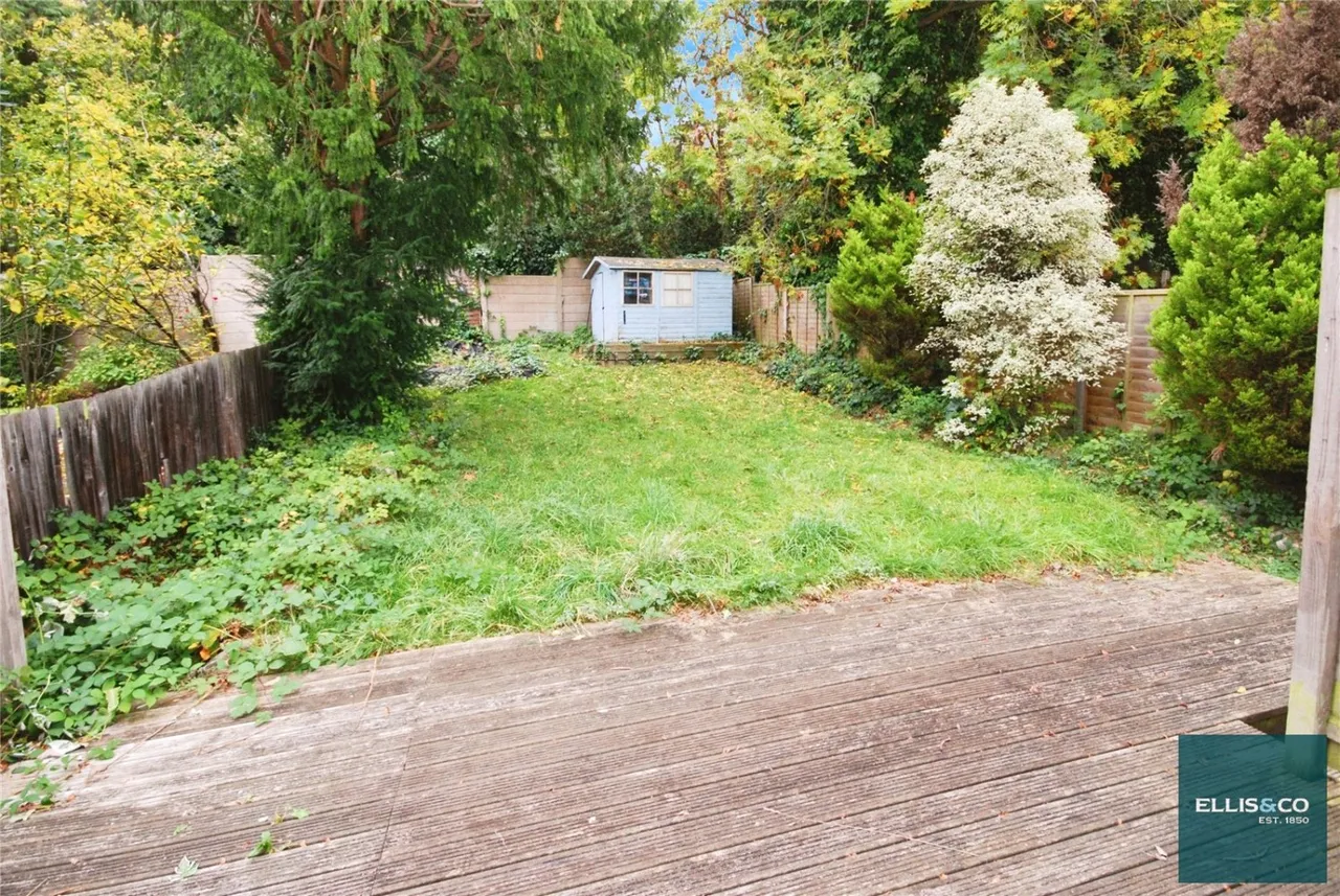 Finchley Road, Golders Green, NW11, photo 5
