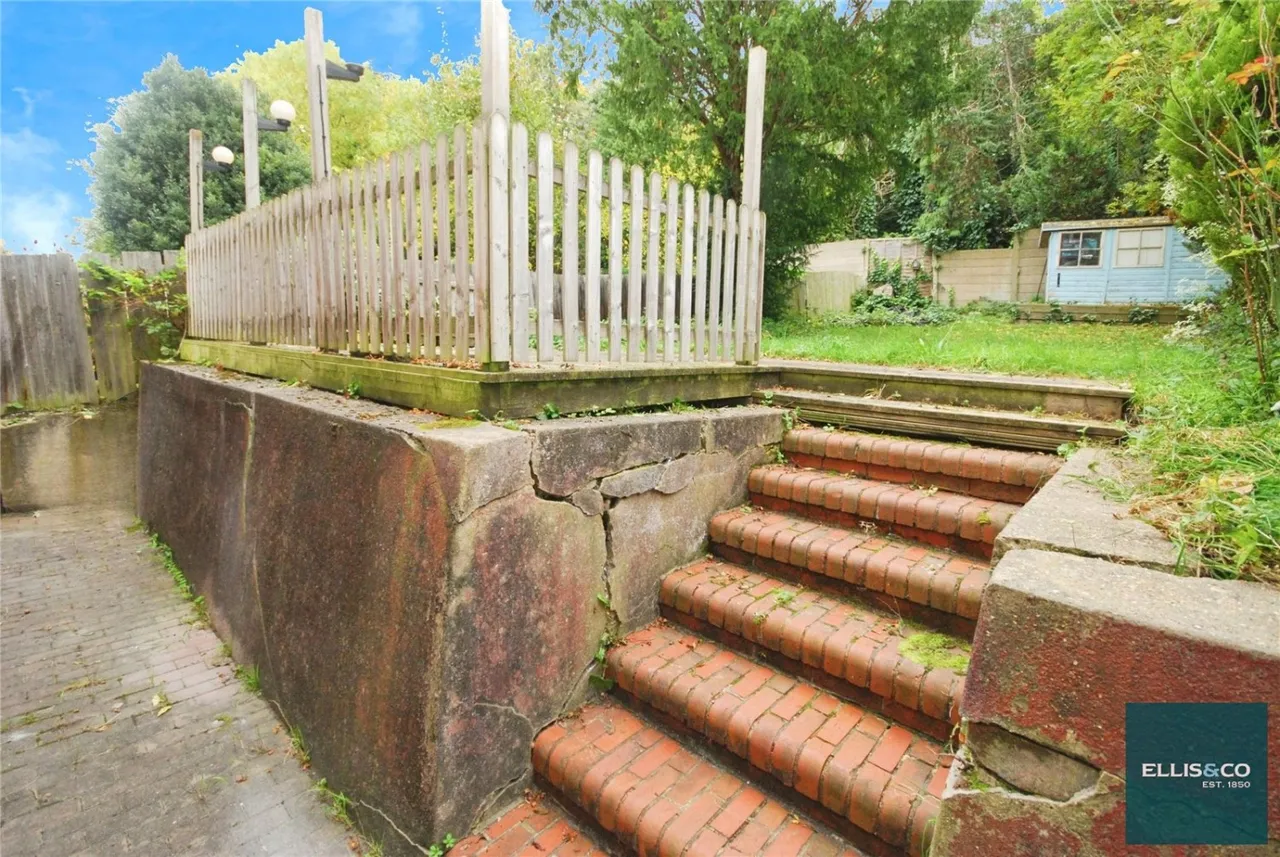 Finchley Road, Golders Green, NW11, photo 9