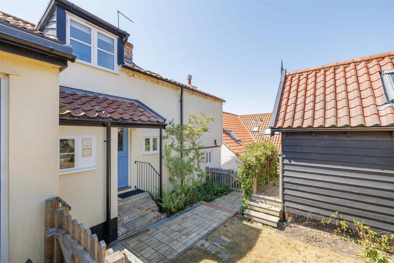 3 bed house for sale, Back Road, Wenhaston, IP19