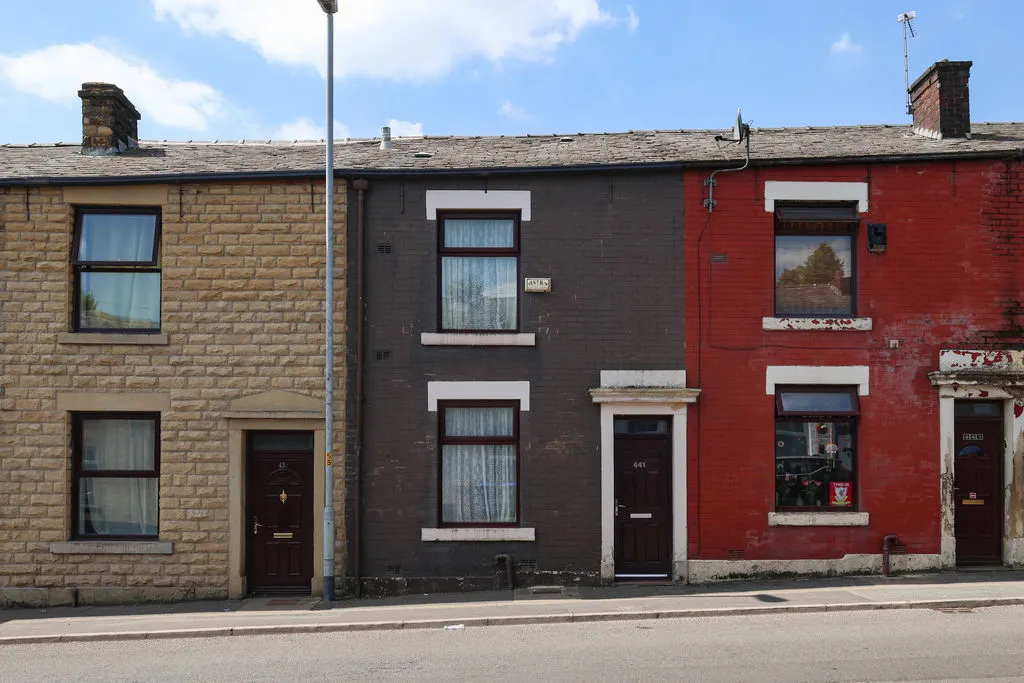 2 bed house for sale — Whitworth Road, Rochdale OL12 6HB