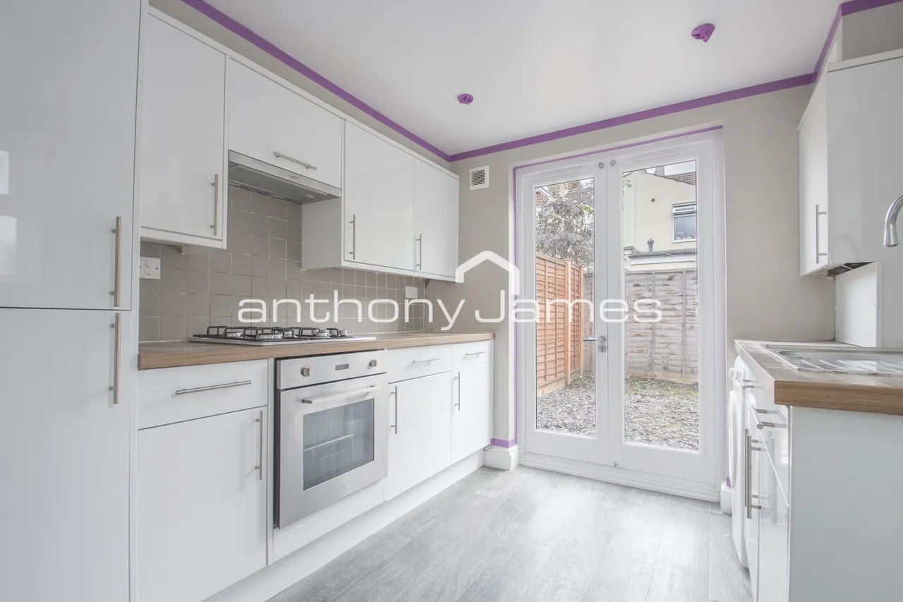Coxwell Road, London, photo 5